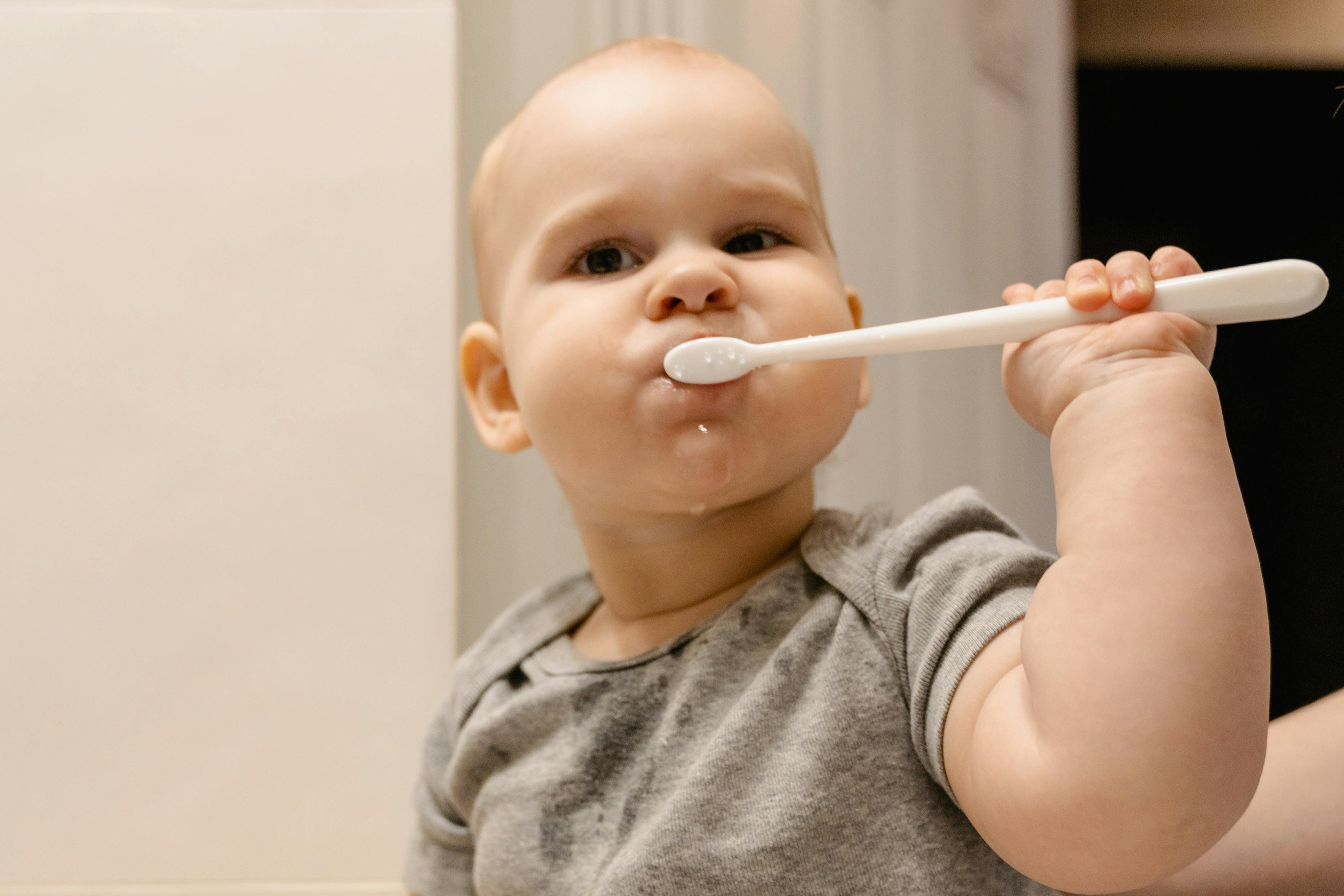 Navigating Teething with Breastfeeding: Natural Remedies and Why Weaning After the First Tooth is Normal